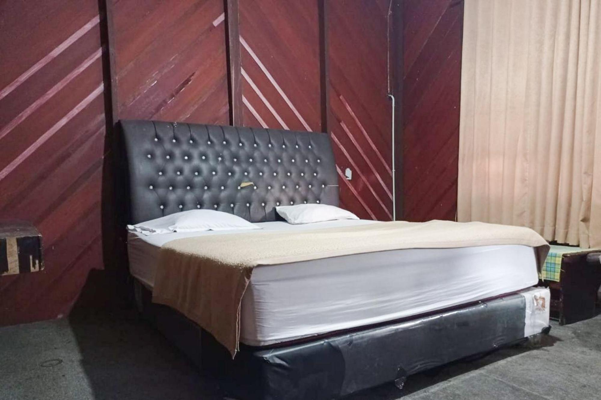 Hotel Pantai Panjang Bengkulu Redpartner Eksteriør bilde